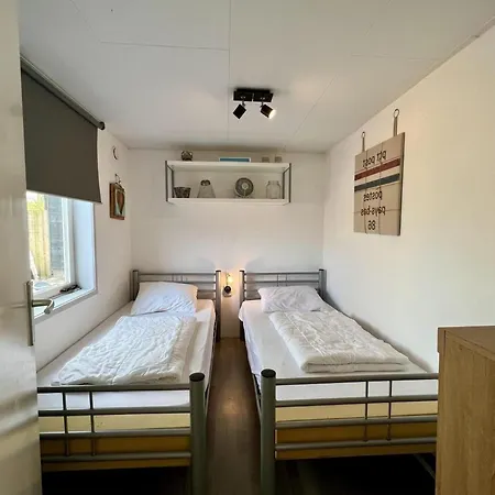 With Cosy Terrace Semesterbostad