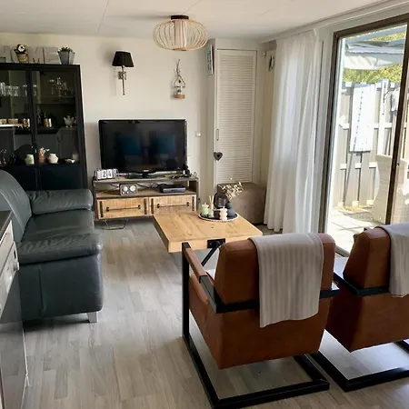 With Cosy Terrace Sint Maartensvlotbrug