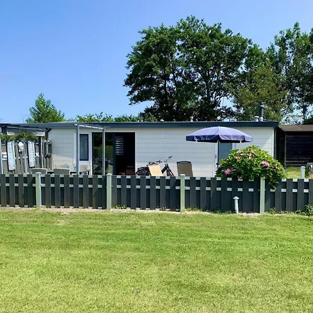 Сasa de vacaciones With Cosy Terrace