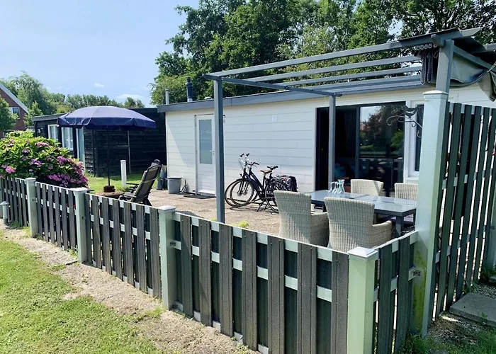 With Cosy Terrace Sint Maartensvlotbrug