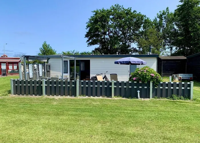 Сasa de vacaciones With Cosy Terrace